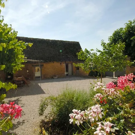 De Charme Le Cheyssignaguet Holiday home *